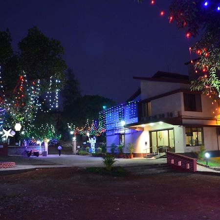 Diwali Baug Hotel โลนาวาลา ภายนอก รูปภาพ